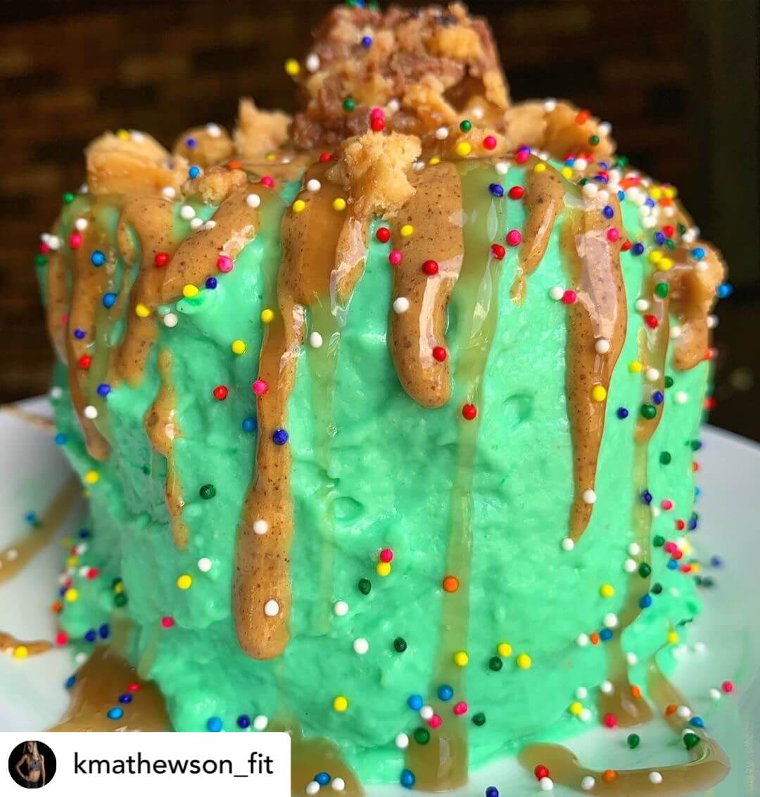 Pistachio Caramel Nougat Mug Cake - Twisted Dough