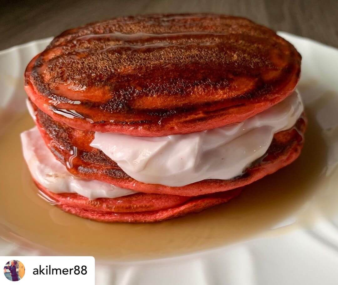 Strawberry Cheesecake Stuffed Pancakes